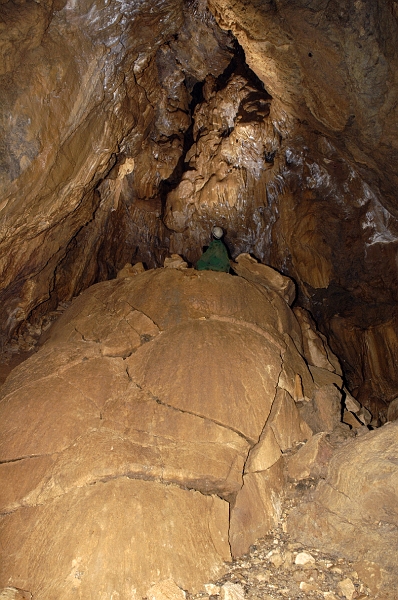 _DSC0320.JPG - Mohyla