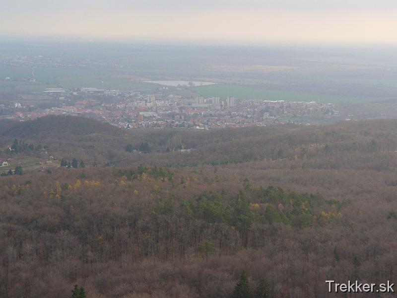 P1130459.JPG - Vyhliadka zo Zámčiska na Modru